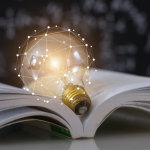 Sérgio Bento De Araújo explora como a digitalização pode levar tecnologia a todos os alunos da educação pública.