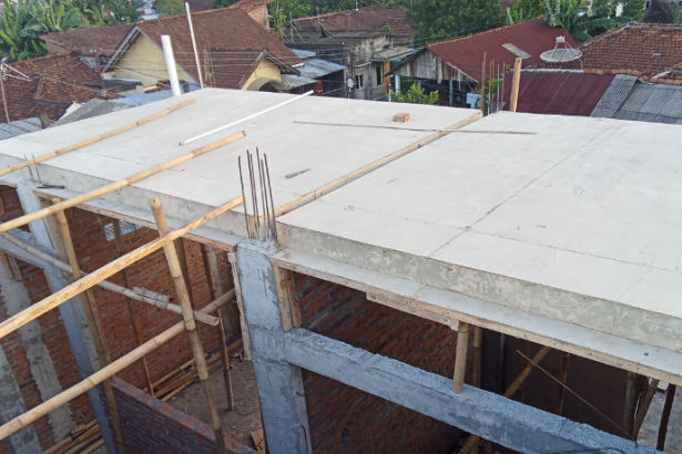 Como reduzir desperdício em lajes treliçadas com projeto e conferência de obra é o foco da análise técnica de Valderci Malagosini Machado sobre eficiência estrutural.